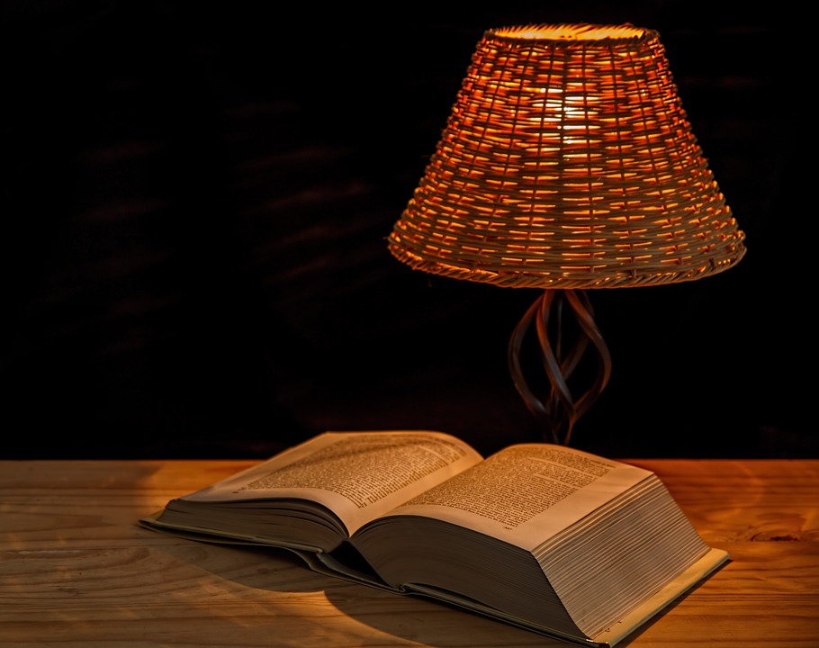 lampička na čtení